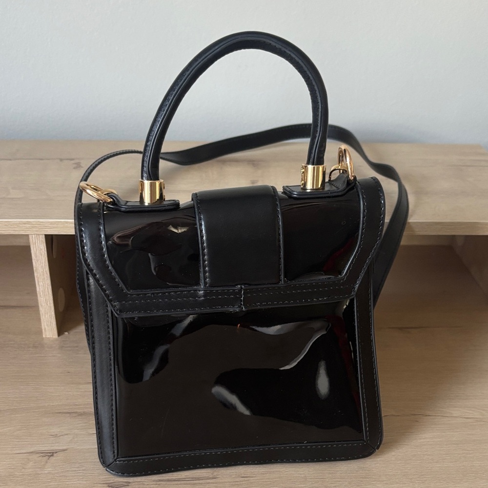 Anthropologie Clear Black Crossbody Bag with Gold Chain - Picture 5 of 9